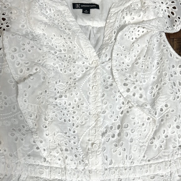 INC white eyelet romper shorts
with stretch waist button front ruffle details M - Picture 10 of 13